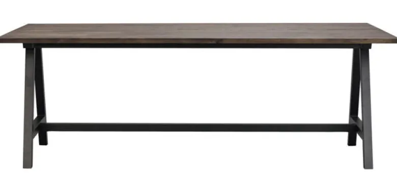 Carradale matbord 220 brun ek/A-ben svart met