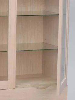 FILIPPA VITRINSKÅP VITPIGMENTERAD LÅG
