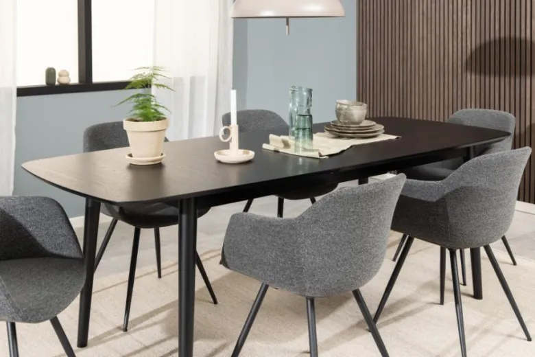 Montreux Matbord Svart 180-219 cm.