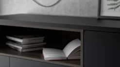 Roomers Sideboard Svart/Valnöt
