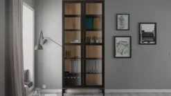 Roomers Vitrin Svart