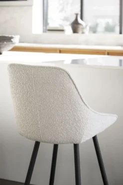 Sierra barstol beige bouclétyg/svarta metallben