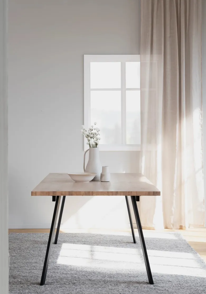 WINNIPEG MATBORD VITPIGMENTERAD/SVART
